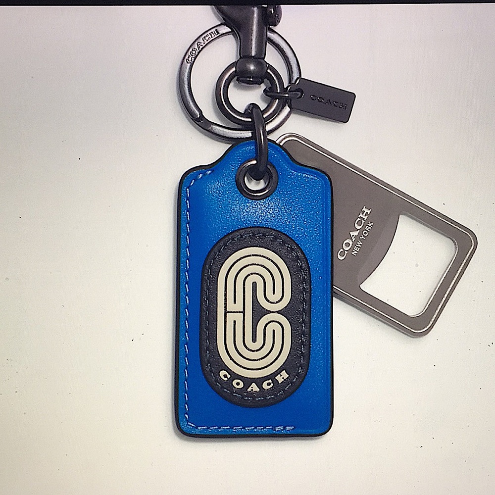 (UNISEX) COACH - BOTTLE OPENER KEY FOB (NWT) - Picture 5 of 11